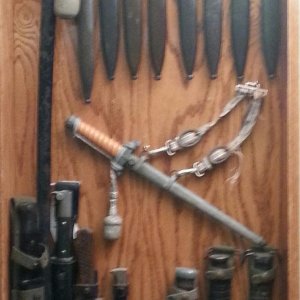 WW2 Knife display RS