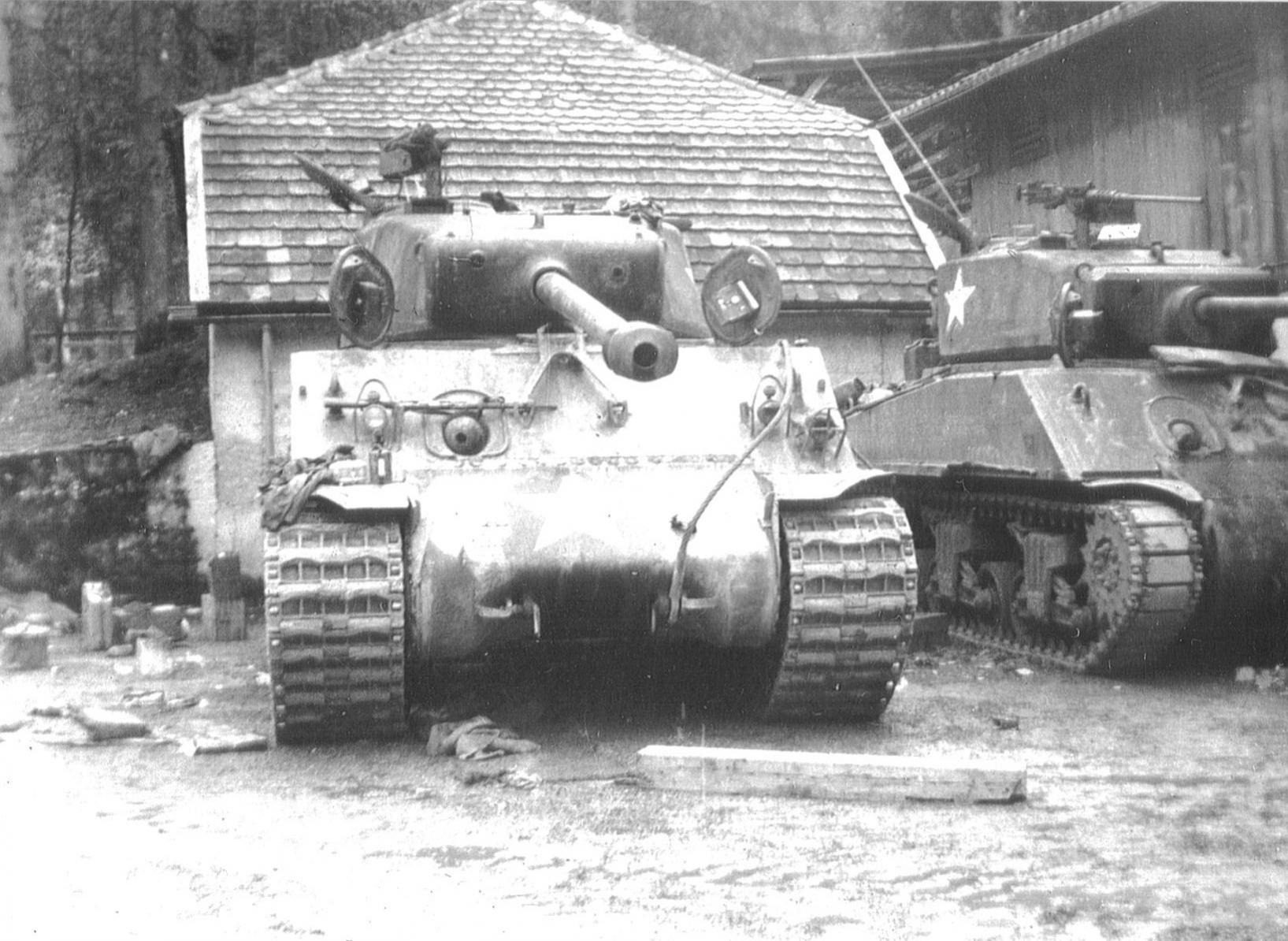 sherman tank 2